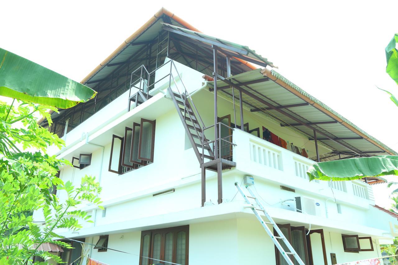 Manavalan House Alwaye Ngoại thất bức ảnh