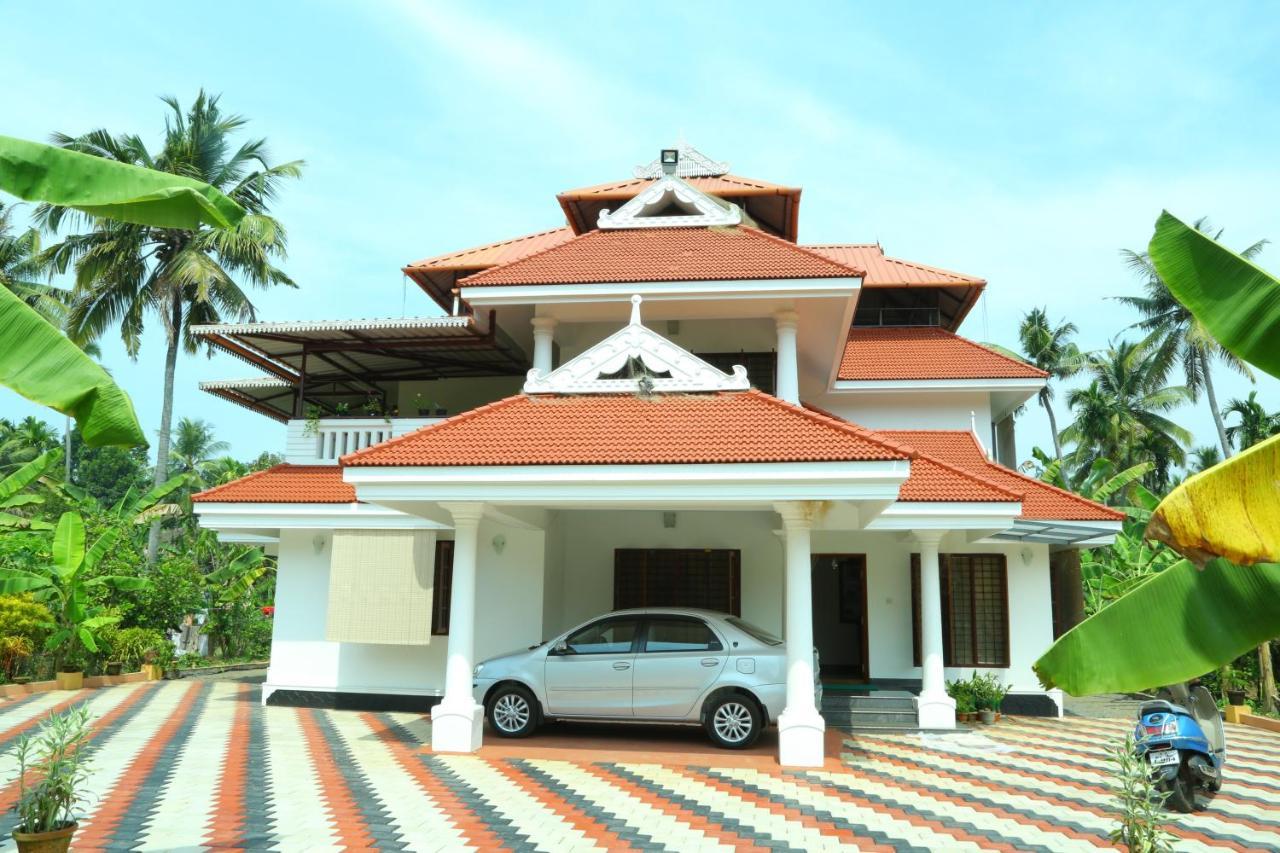 Manavalan House Alwaye Ngoại thất bức ảnh
